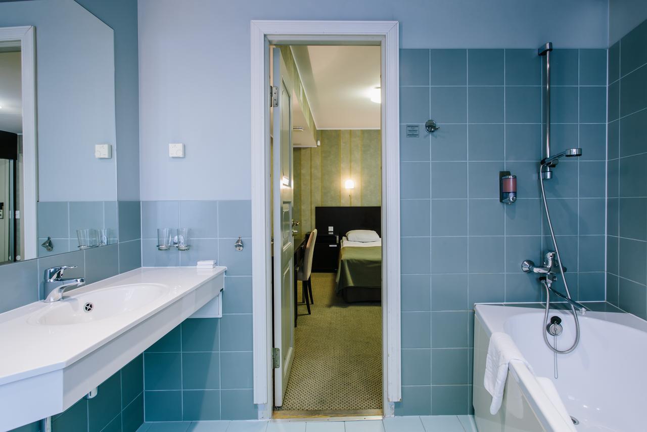 Hestia Hotel Maestro Old Town Tallinn Extérieur photo
