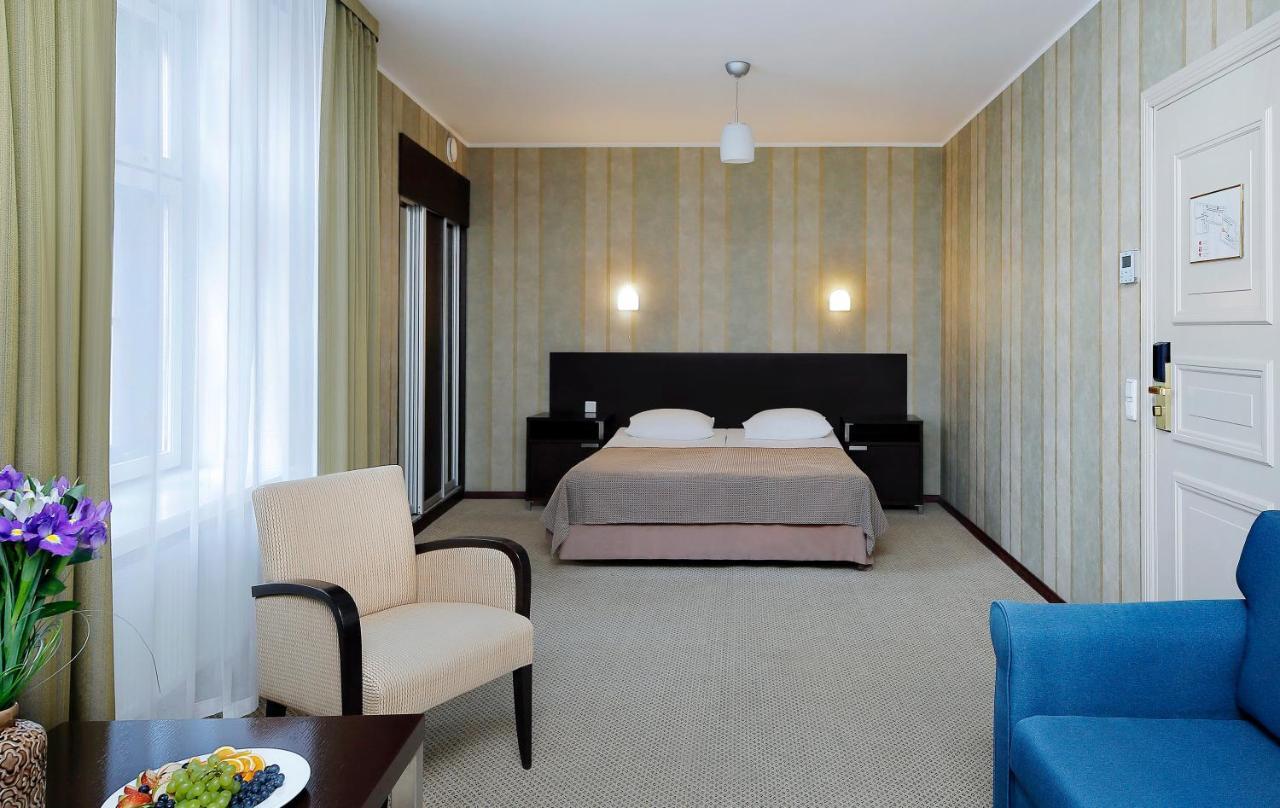 Hestia Hotel Maestro Old Town Tallinn Extérieur photo