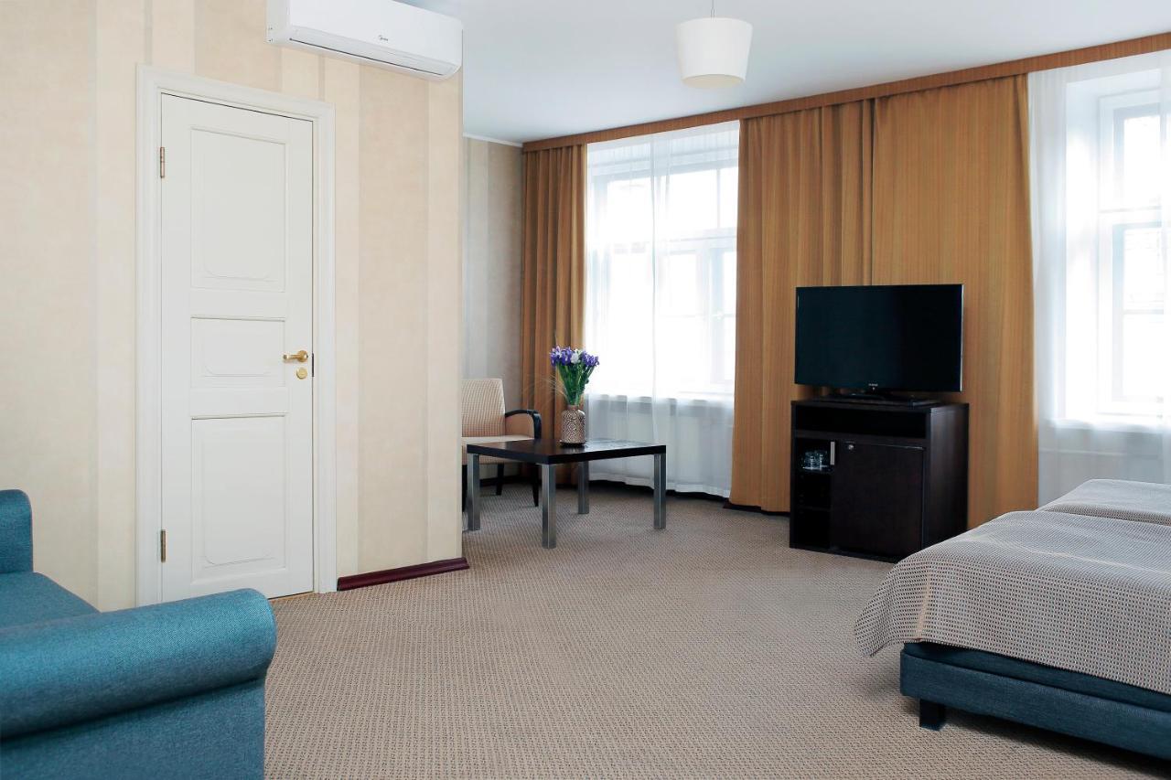 Hestia Hotel Maestro Old Town Tallinn Extérieur photo